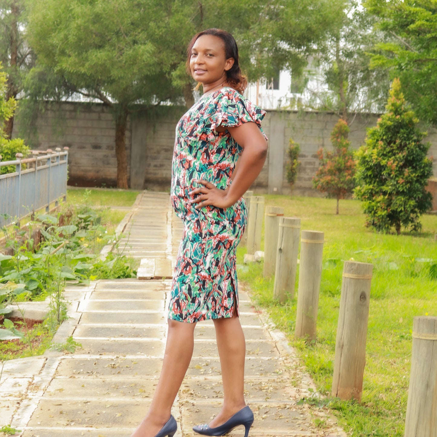 Sheath - Floral navy blue