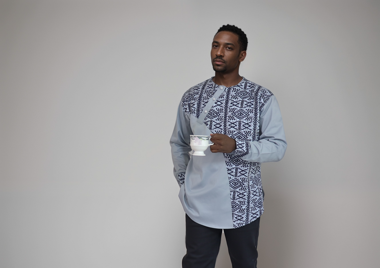 Long sleeve shirt - Light grey cotton/Polyester Material with Black and grey African cotton Print