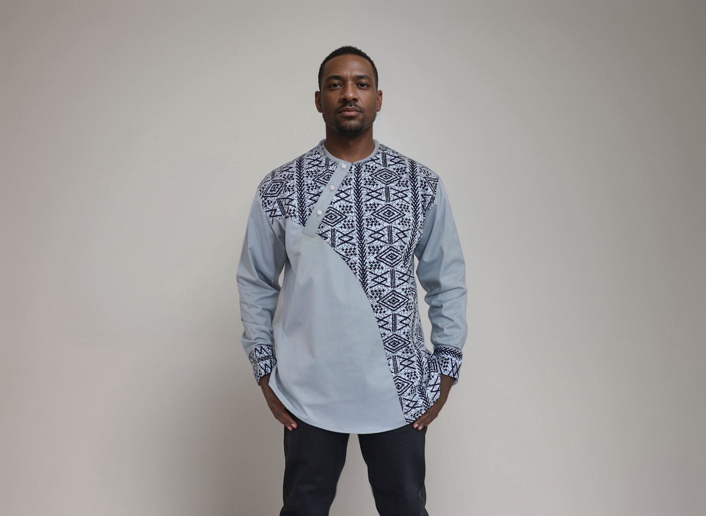 Long sleeve shirt - Light grey cotton/Polyester Material with Black and grey African cotton Print