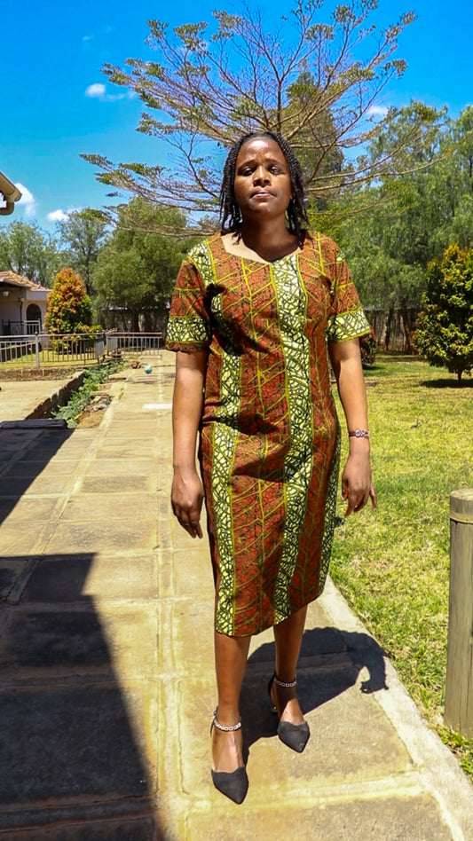 Sheath  - Brown, jungle green, light green&nbsp; Line and stripes motif.