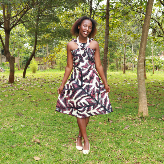 Apron:    Pink, cream, black dots floral motif