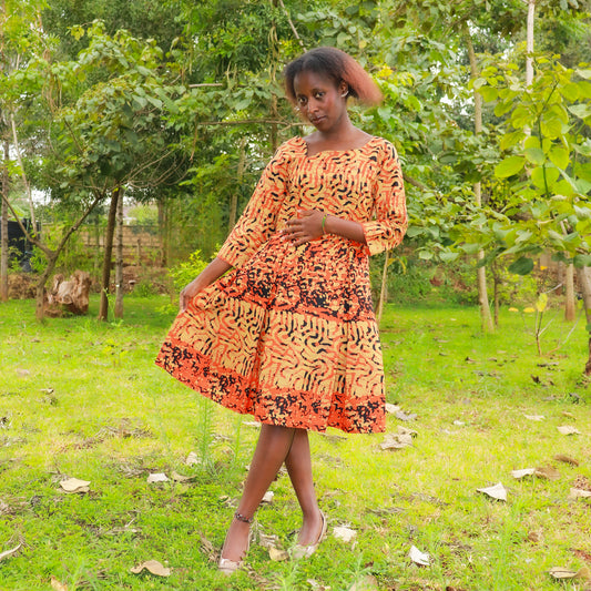 Empire waist-Prints of red black and beige and black