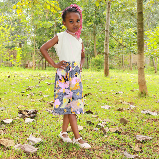 Tweens - cream bodice: skirt floral motif